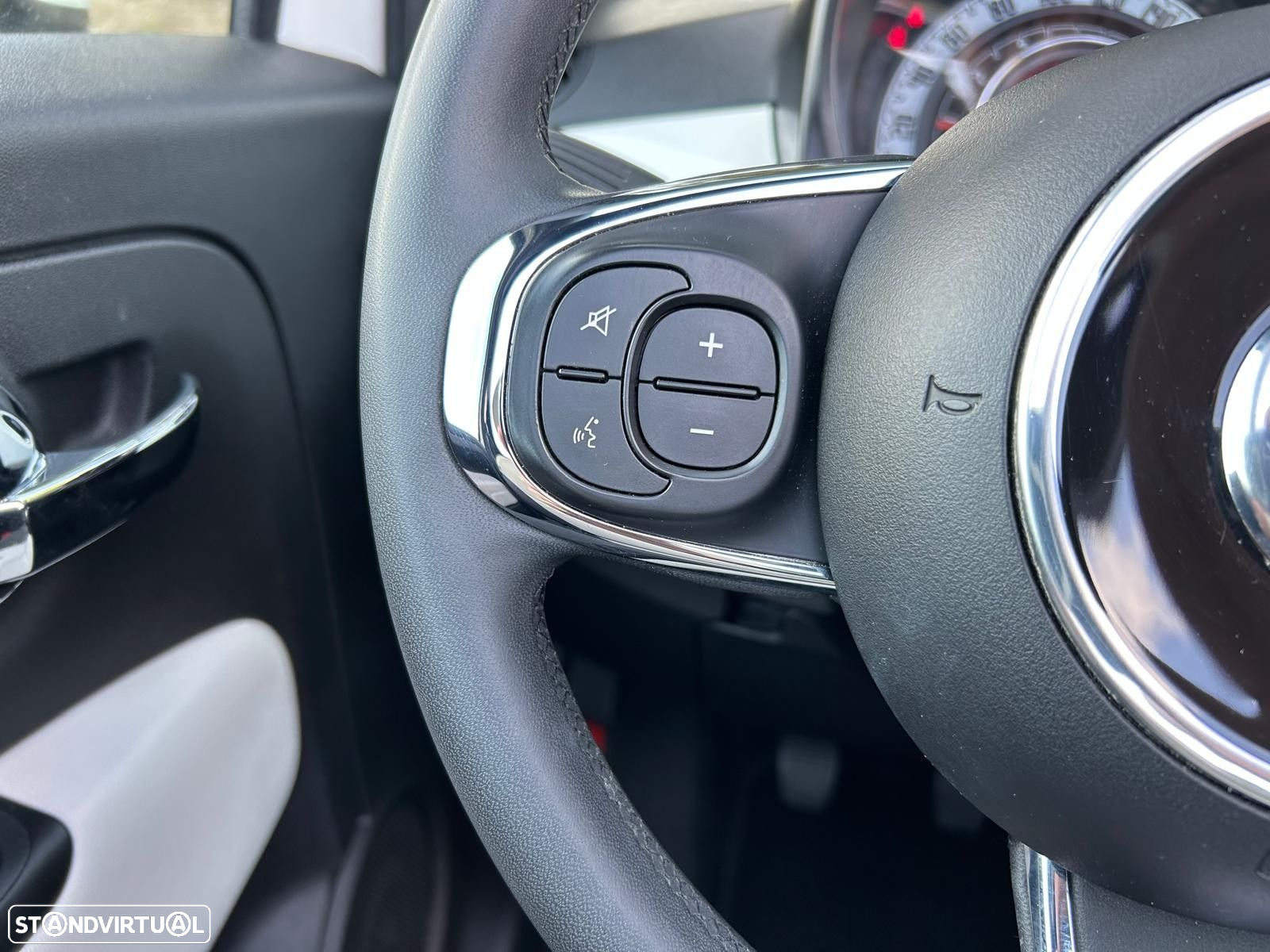 Fiat 500C 1.0 Hybrid Dolcevita - 36
