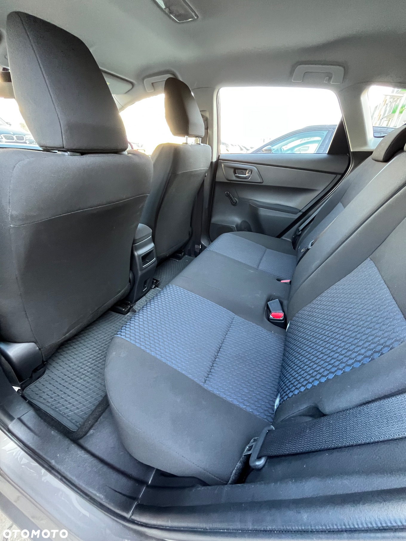 Toyota Auris 1.33 VVT-i Comfort - 27