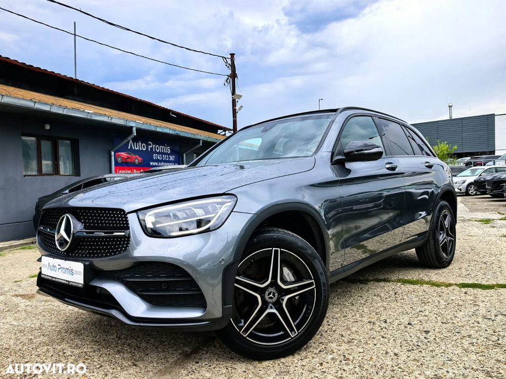 Mercedes-Benz GLC 300 de 4Matic 9G-TRONIC AMG Line - 2