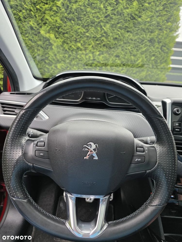 Peugeot 2008 1.2 Pure Tech GPF Crossway S&S - 15