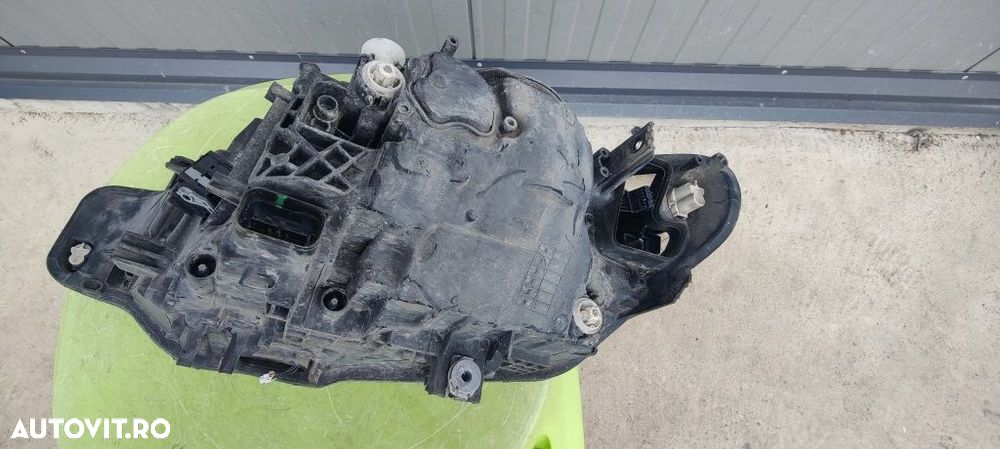 Far dreapta BMW seria 3 f30 full led facelift - 8