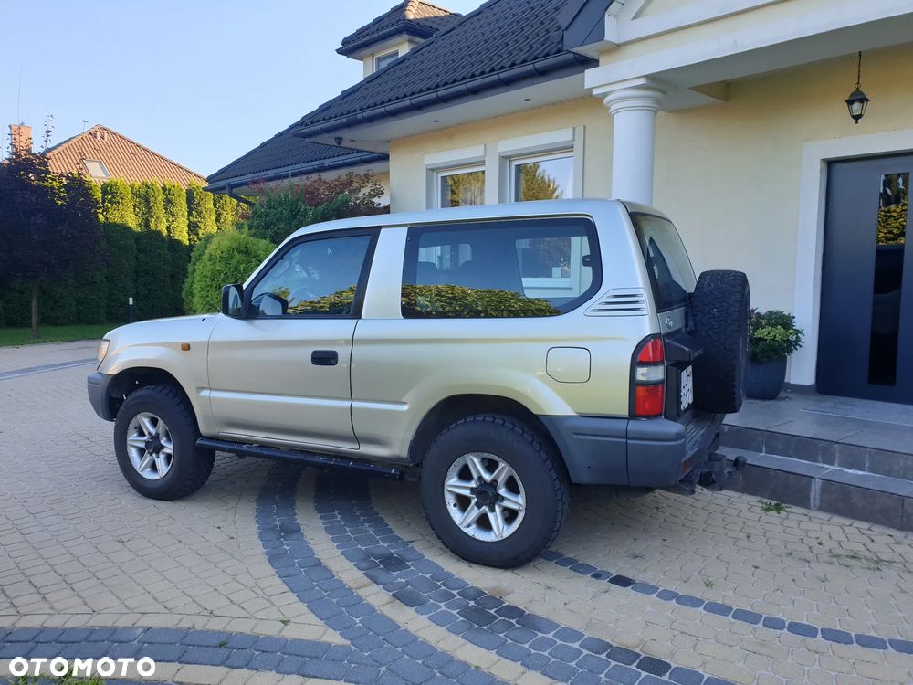 Toyota Land Cruiser - 6