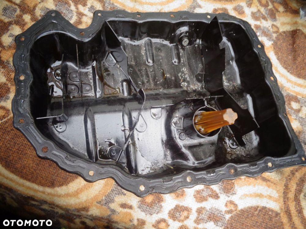 Miska olejowa Golf R 8 S3 8Y 2.0 TSI - 4