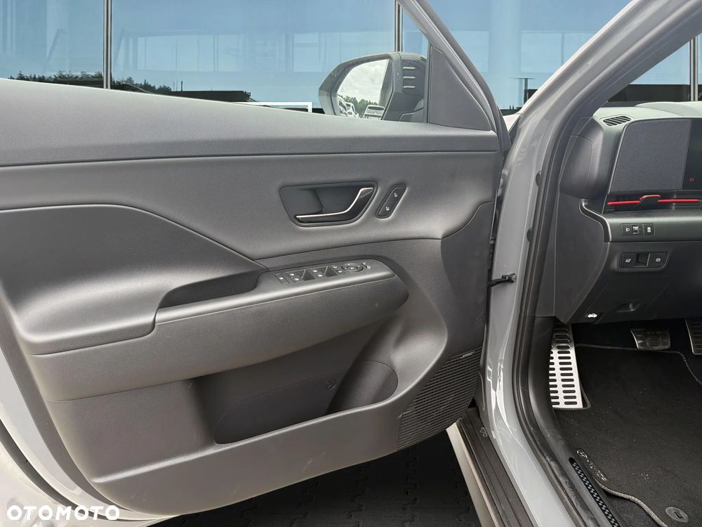 Hyundai Kona - 10