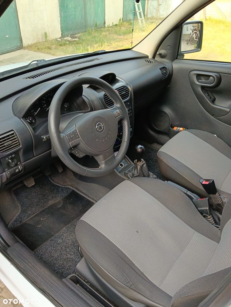 Opel Combo - 8