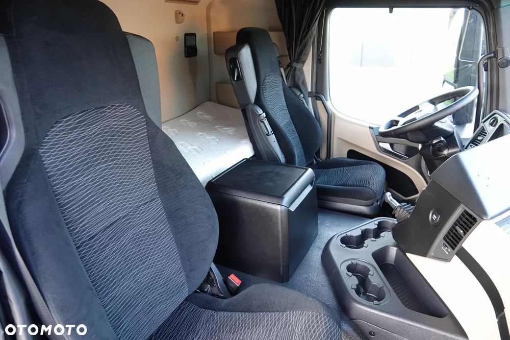 Mercedes-Benz ACTROS 1843 / PEŁNY ADR / ALUFELGI / EURO 6 / - 29