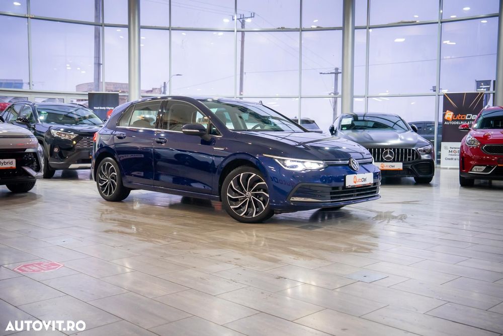 Volkswagen Golf - 24