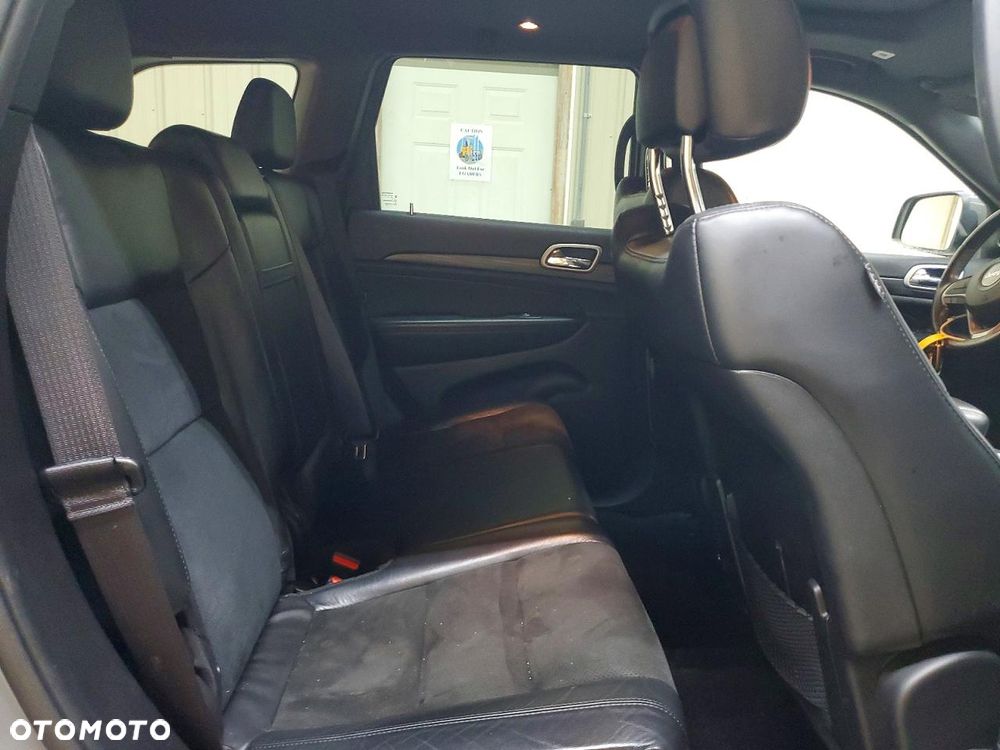 Jeep Grand Cherokee - 8