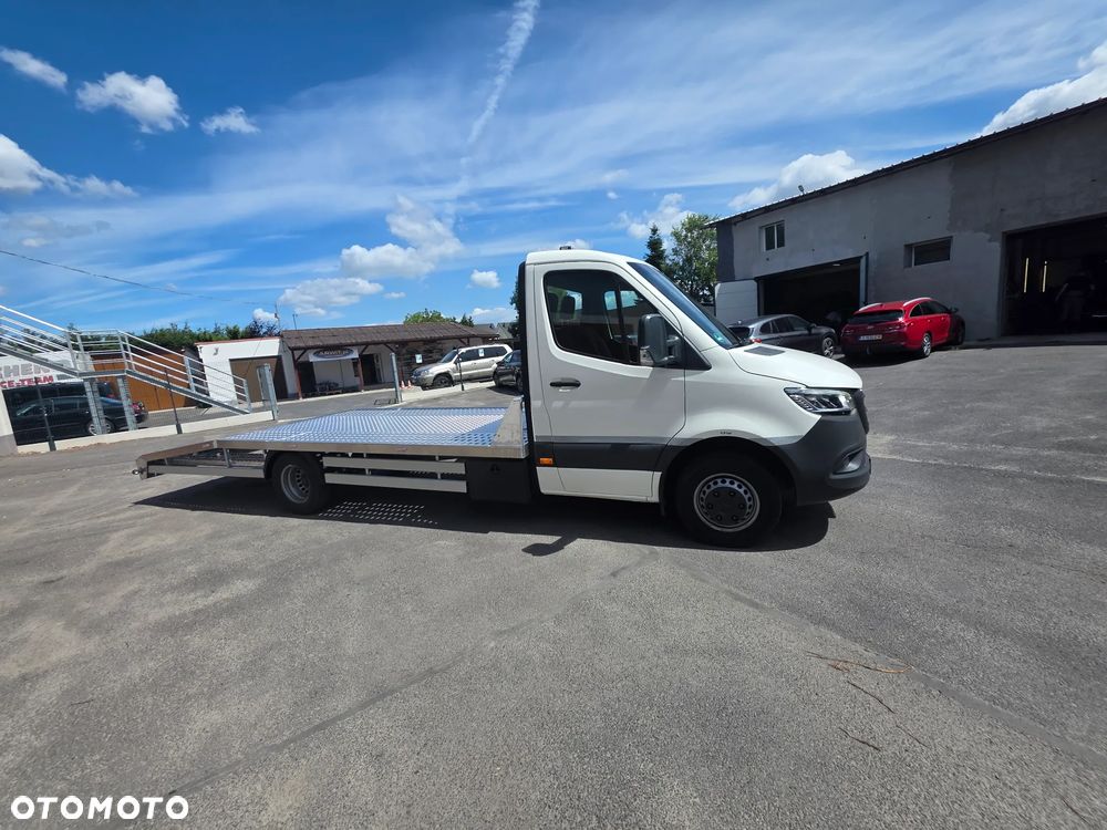 Mercedes-Benz Sprinter - 6