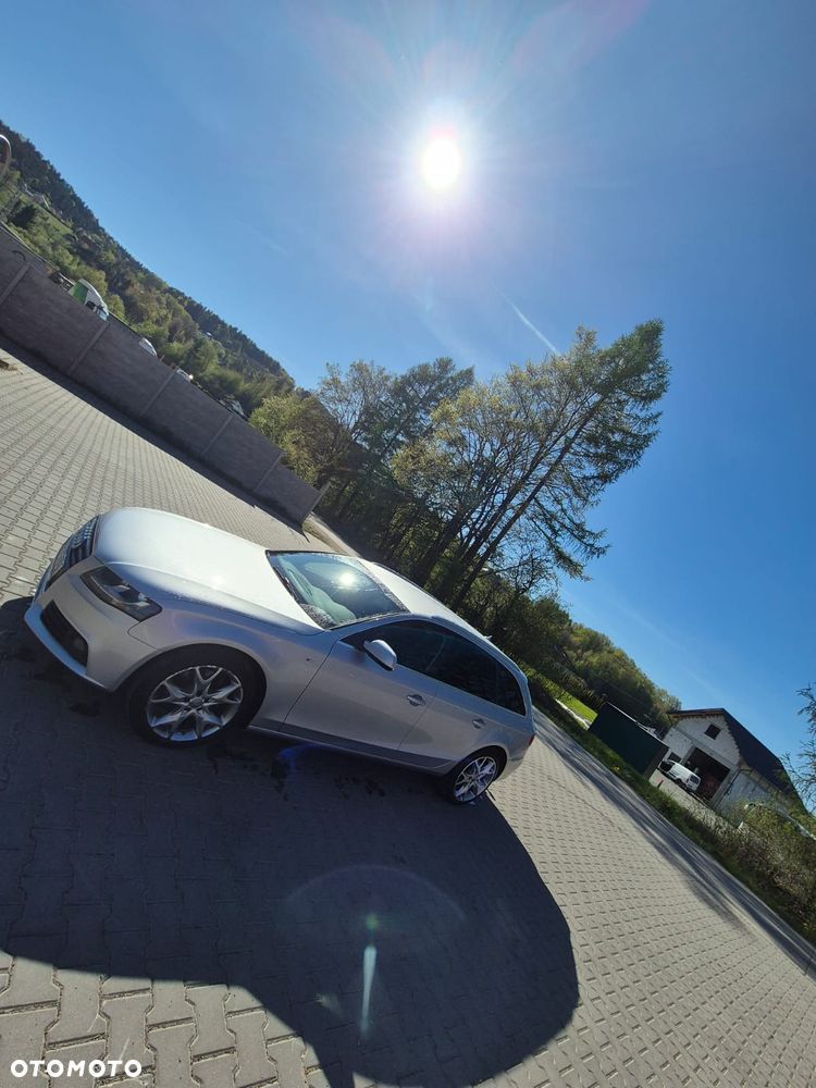 Audi A4 Avant 2.0 TDI Quattro - 16