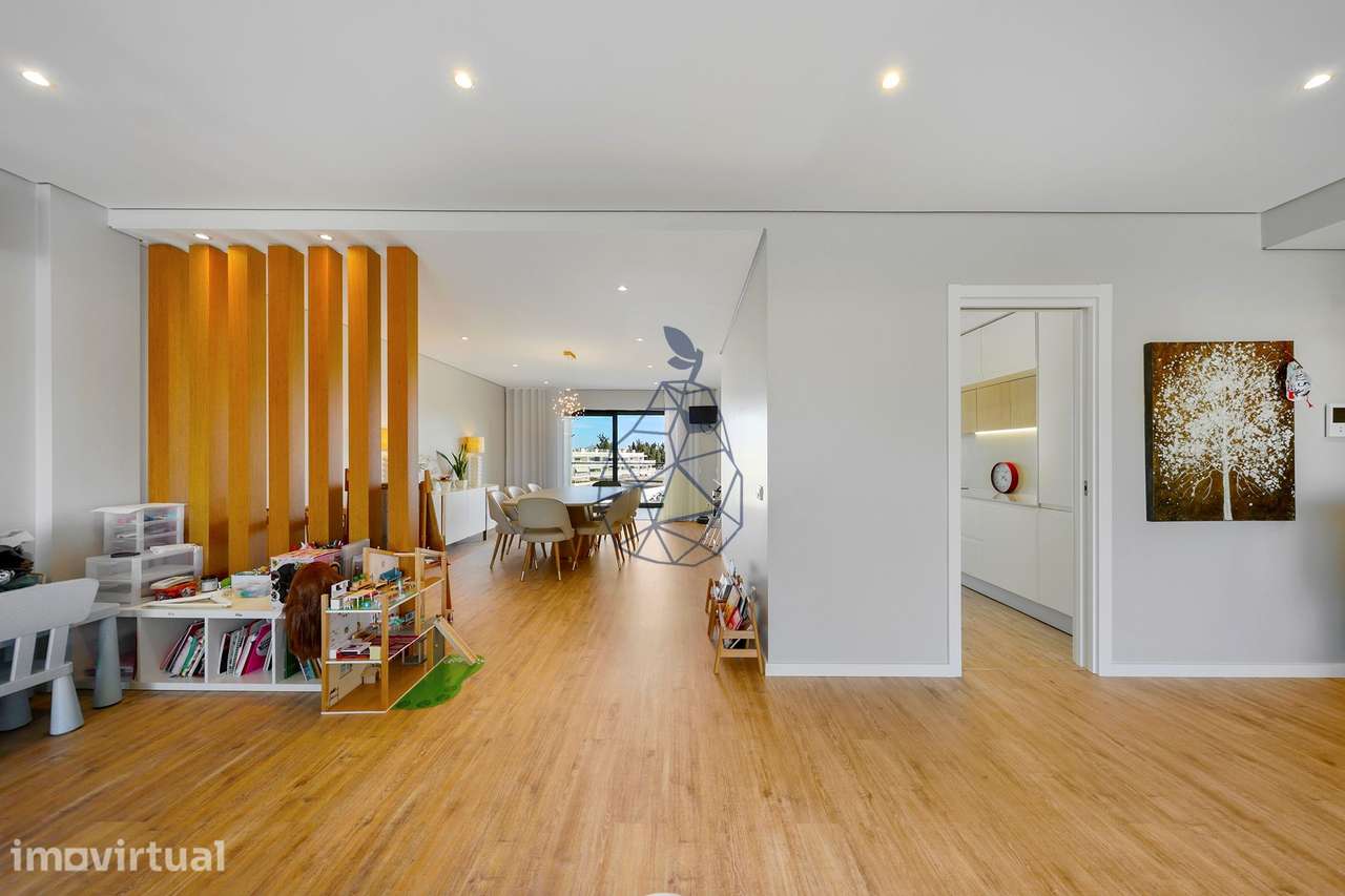 Oportunidade única - Apartamento T5 luxo em Portimão - Grande imagem: 4/57