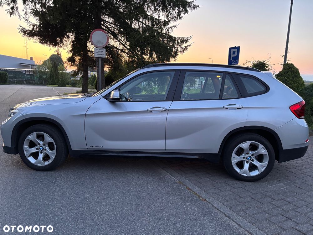 BMW X1 xDrive18d - 11