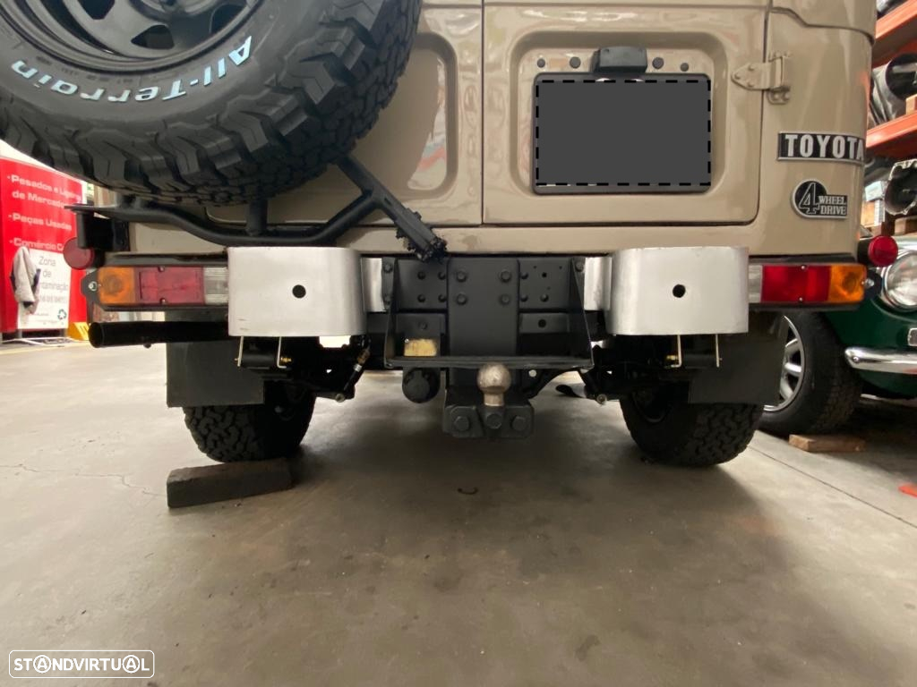 Toyota BJ 40 - 3