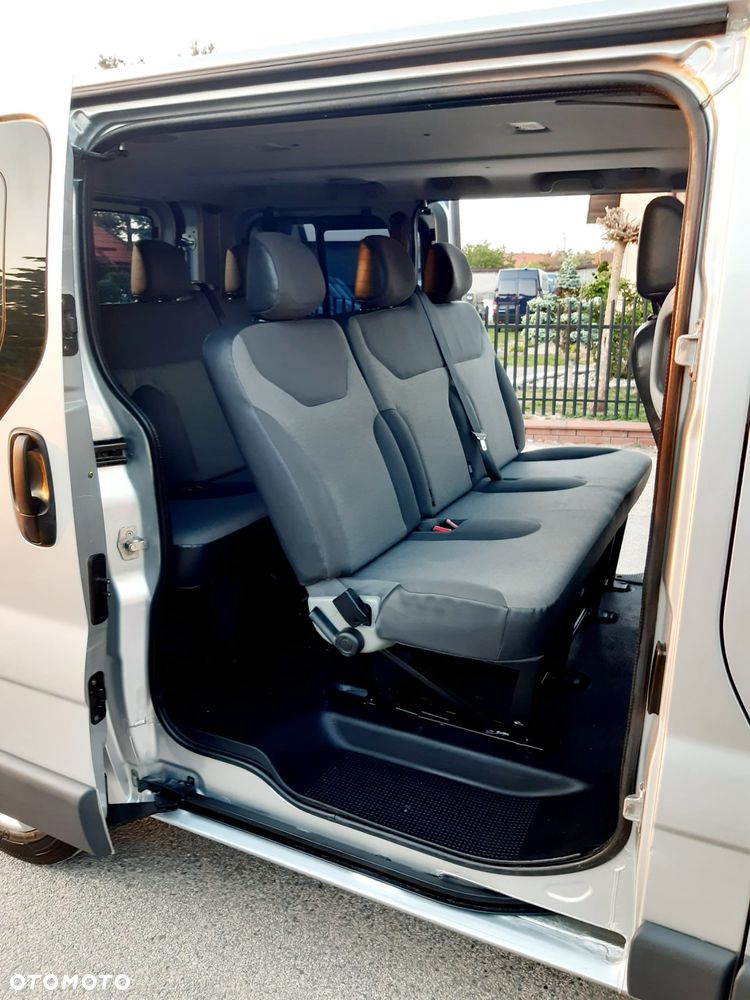 Renault Trafic L1H1 Passenger Lux - 31
