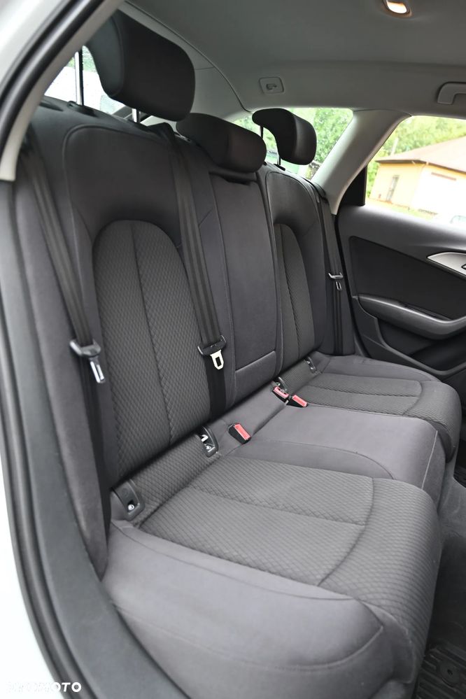 Audi A6 Avant - 36