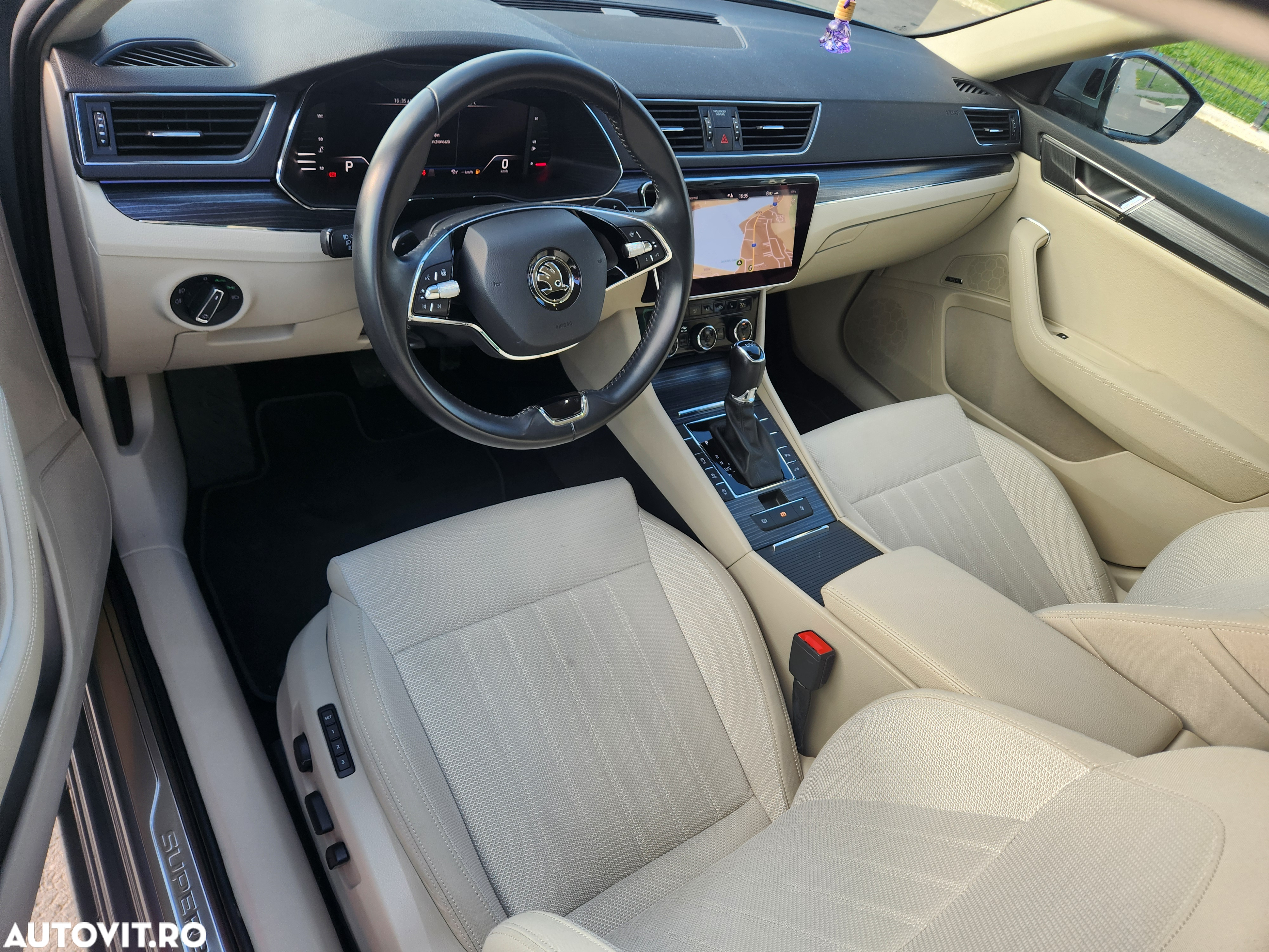 Skoda Superb 2.0 TDI DSG Style - 24