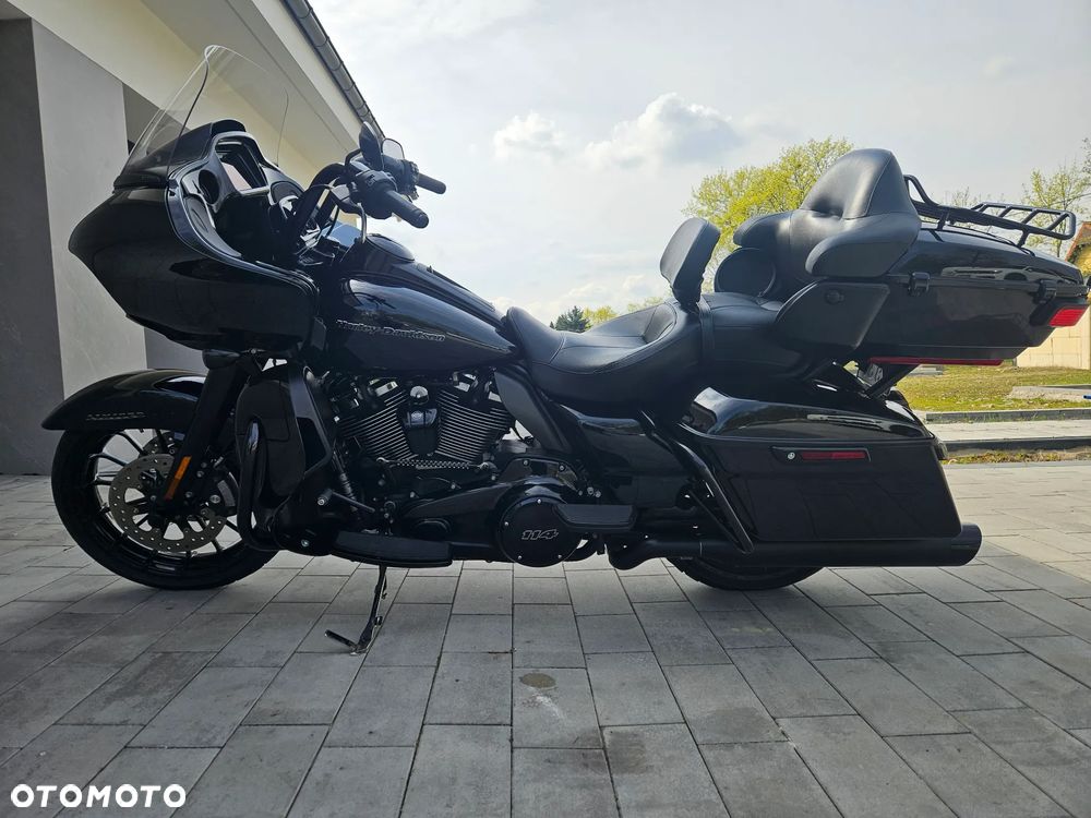 Harley-Davidson Touring Road Glide - 17