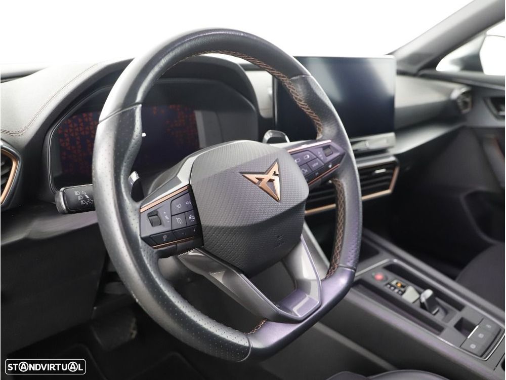 Cupra Formentor 1.4 e-Hybrid DSG - 25