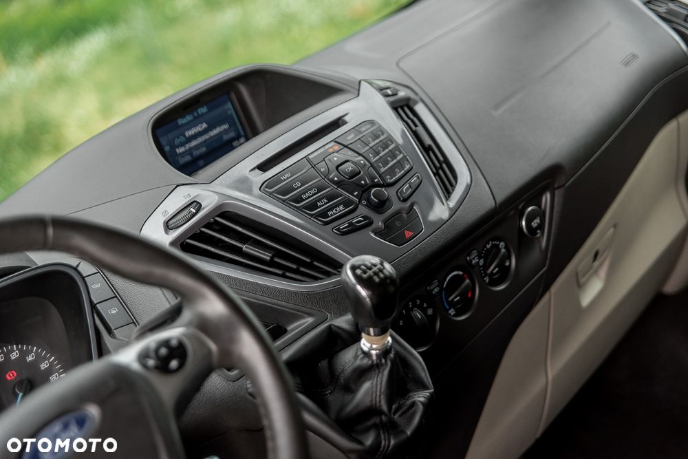 Ford Tourneo Custom 2.0 TDCi L1 Titanium - 23