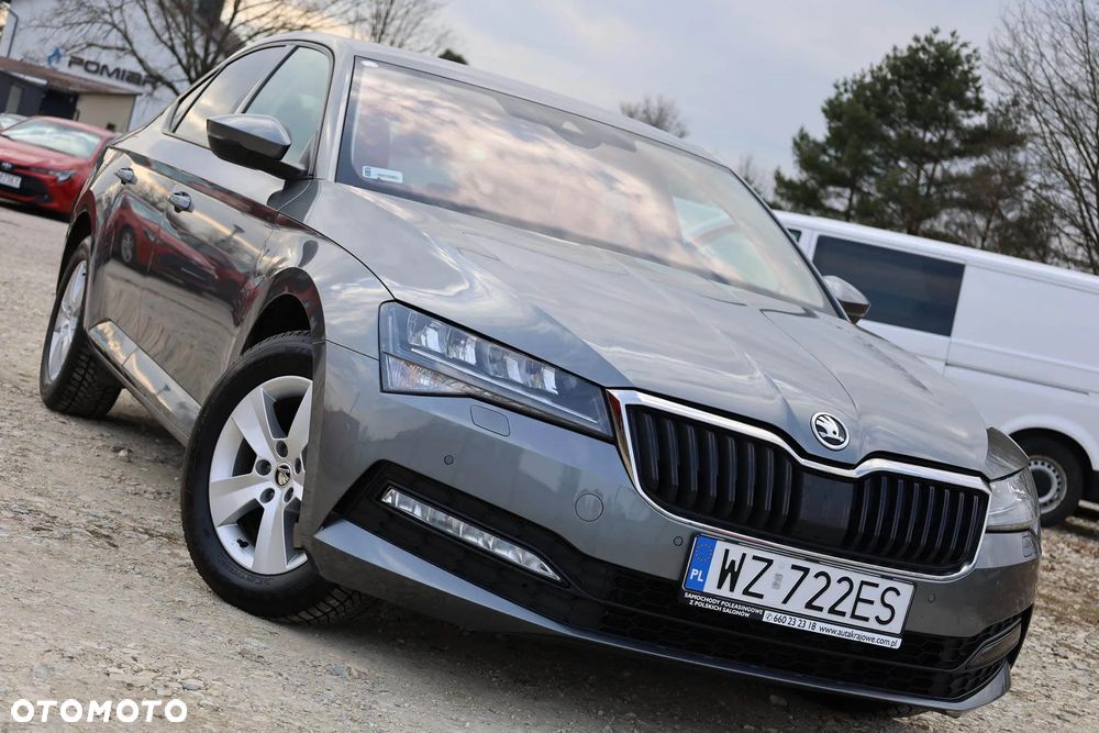 Skoda Superb 2.0 TDI SCR Active DSG - 3