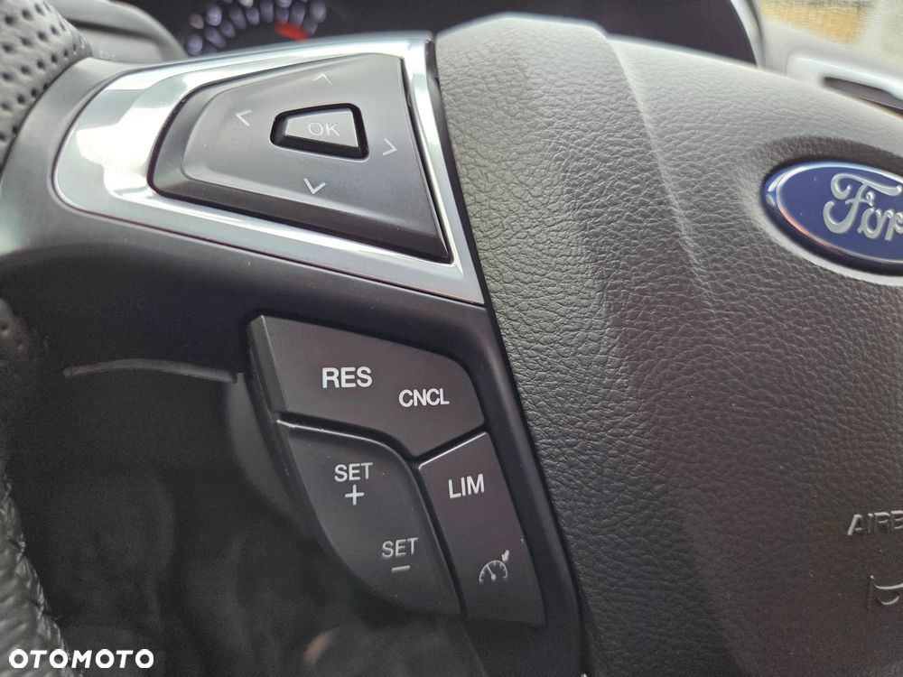 Ford Mondeo 2.0 EcoBlue Titanium - 20