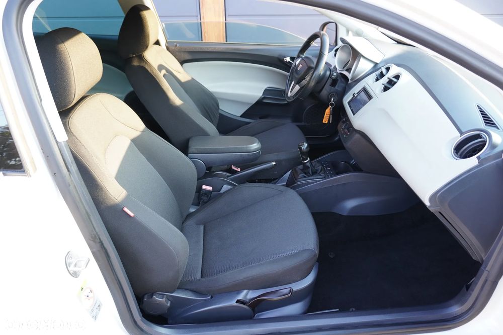 Seat Ibiza 1.6 16V Sport Edition - 19