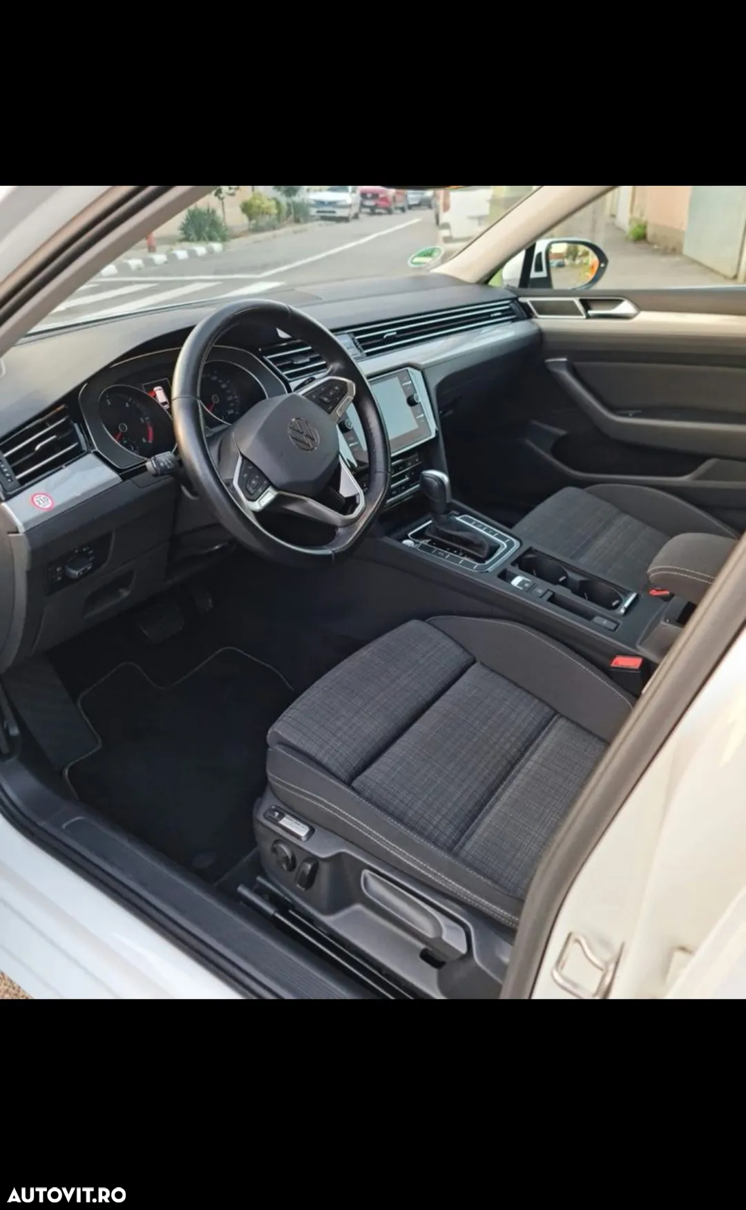 Volkswagen Passat Variant 2.0 TDI DSG (BlueMotion Technology) Comfortline - 27