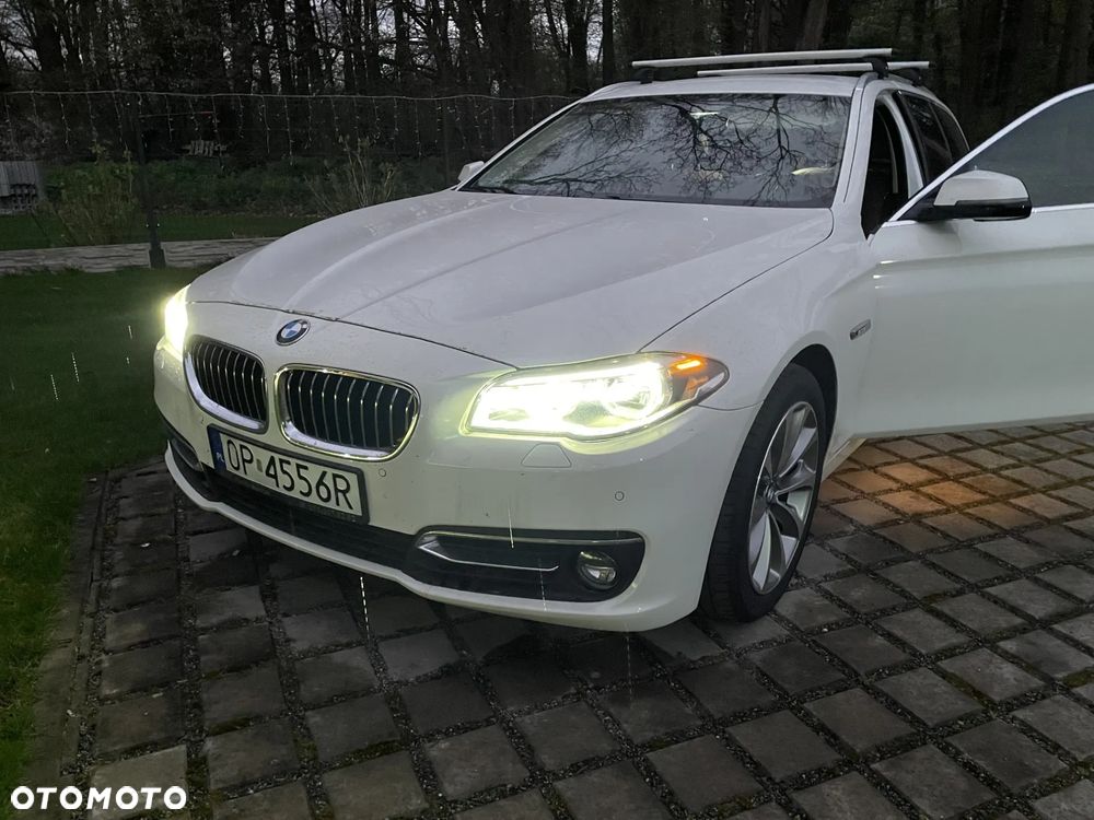 BMW Seria 5 520d xDrive Luxury Line - 28