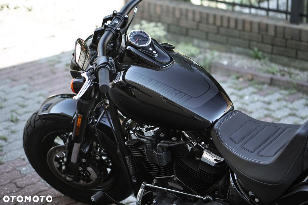Harley-Davidson Softail Fat Bob - 14