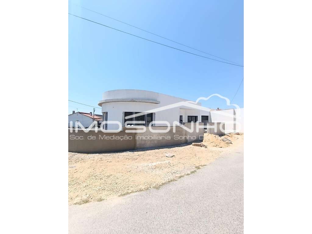 Moradia T3 Nova | Design Moderno | Eficiência A+ | Jardim, Garagem ... - Grande imagem: 3/22