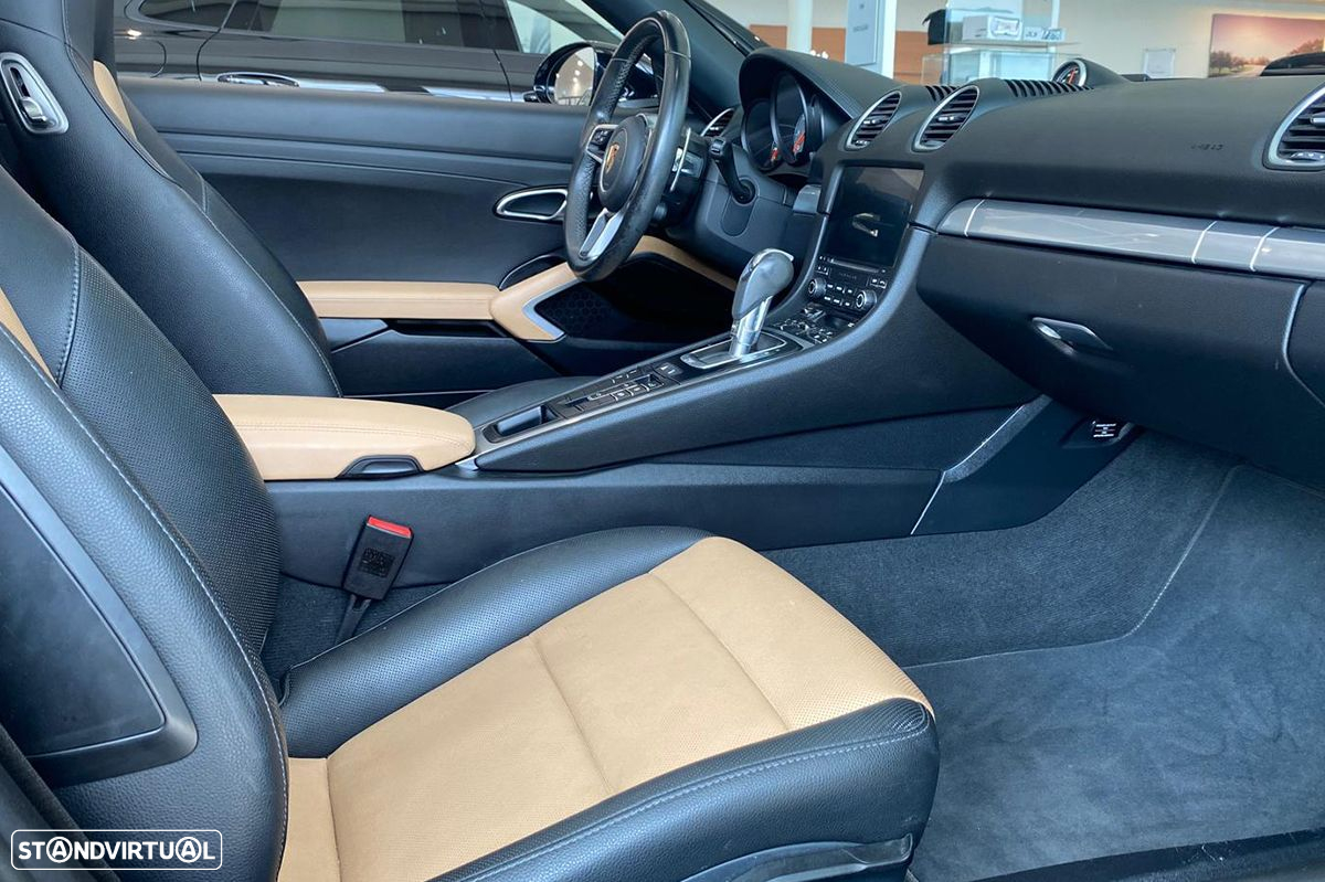 Porsche 718 Boxster 2.5 S PDK - 17