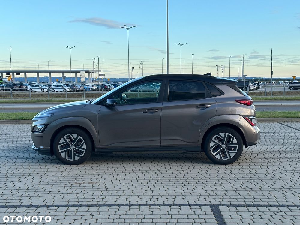 Hyundai Kona Electric 64kWh Platinum - 2