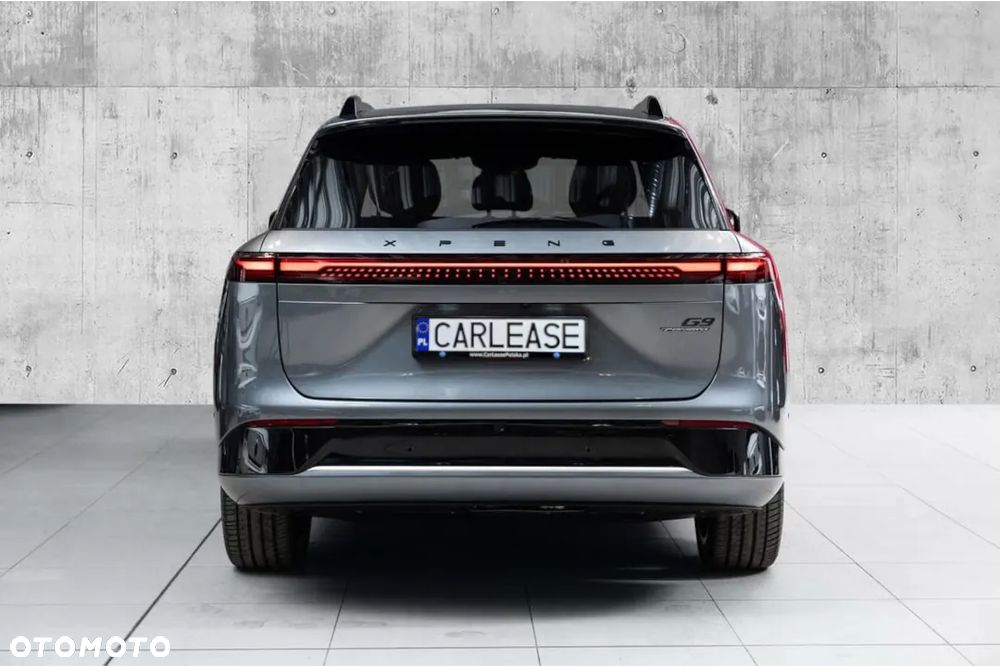 XPeng G9 98 kWh AWD Performance - 8