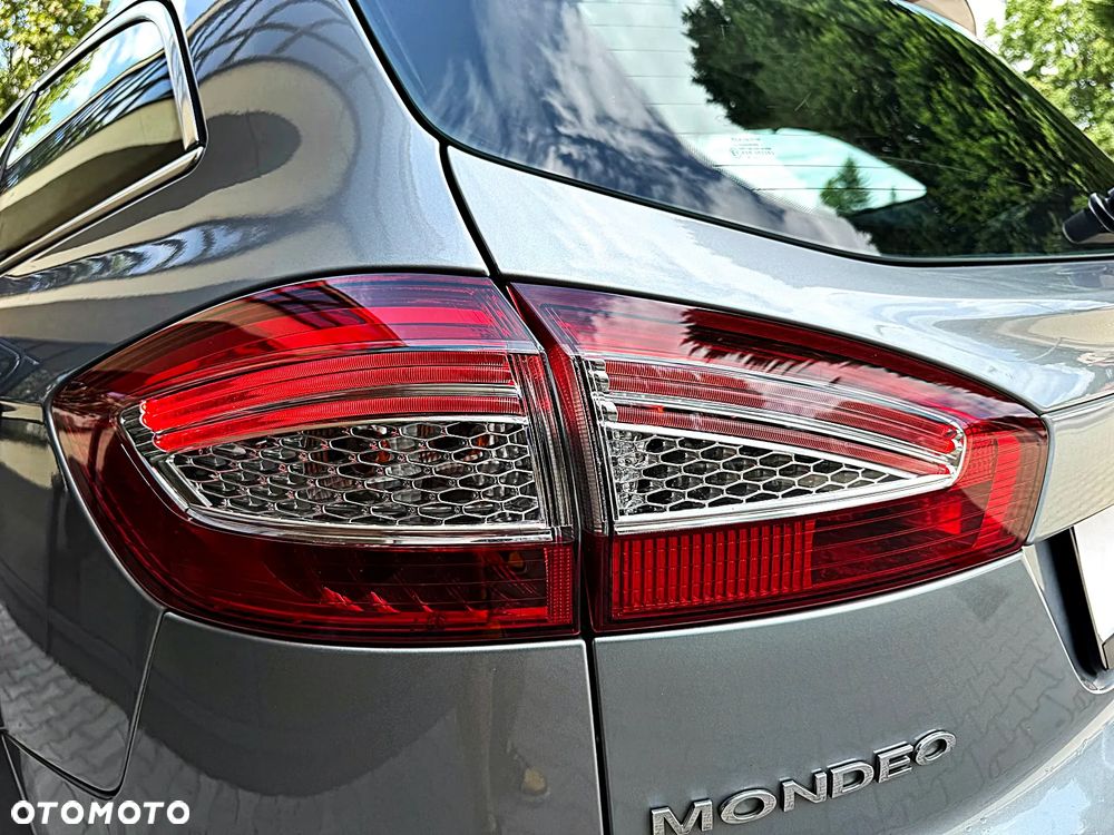Ford Mondeo 2.0 TDCi Titanium - 14