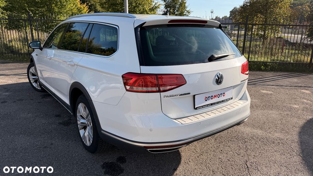Volkswagen Passat Alltrack - 20