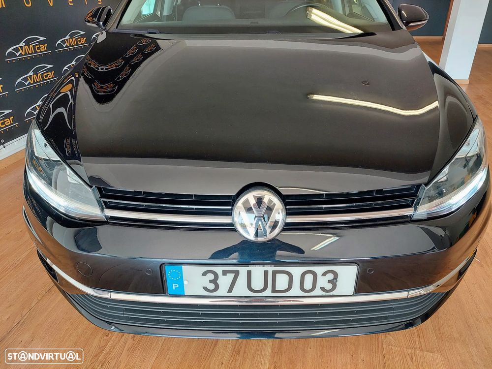 VW Golf 1.6 TDI Confortline - 4
