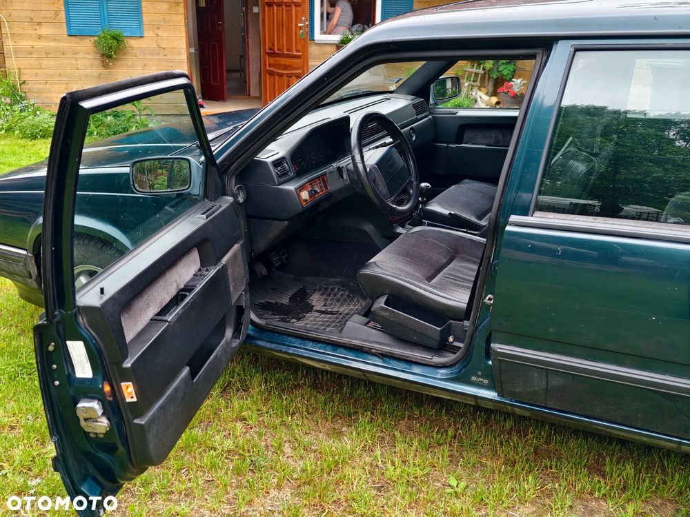 Volvo Seria 900 - 15