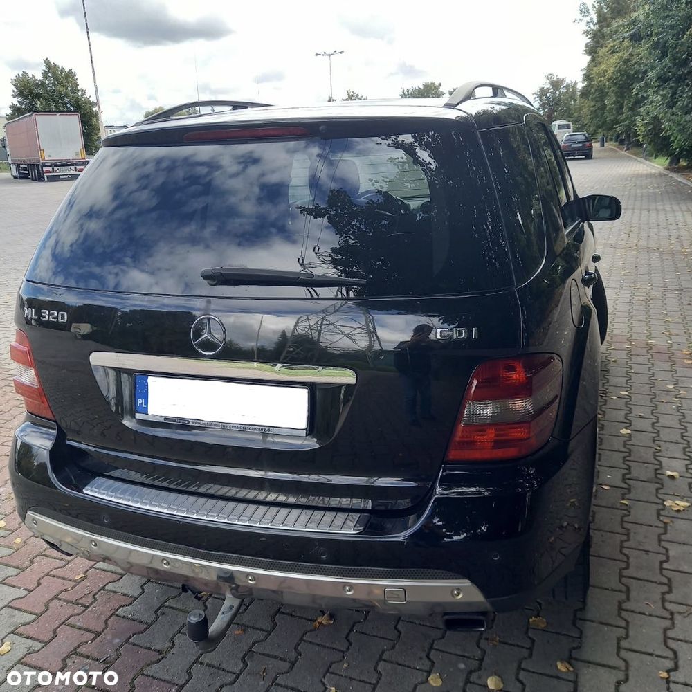 Mercedes-Benz ML - 2