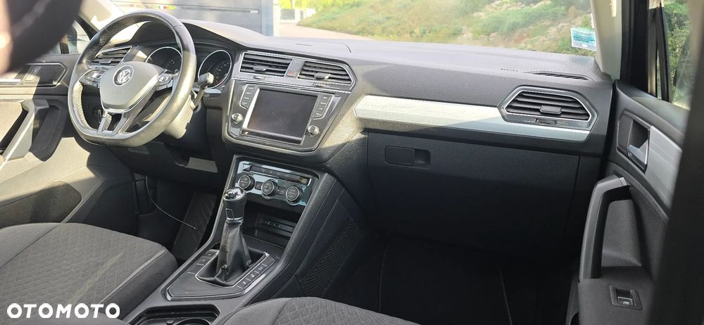 Volkswagen Tiguan 2.0 TDI BMT SCR Comfortline - 31