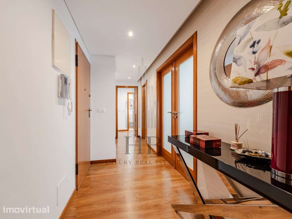 Apartamento T4 nos Terraços do Marquês c/ Garagem | Oeiras - Grande imagem: 2/58