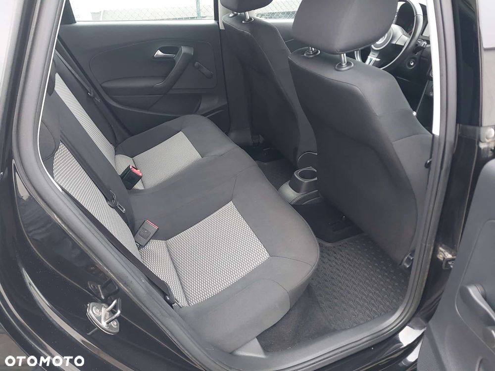 Volkswagen Polo 1.2 Comfortline - 18