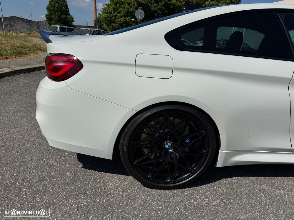 BMW M4 Auto - 9