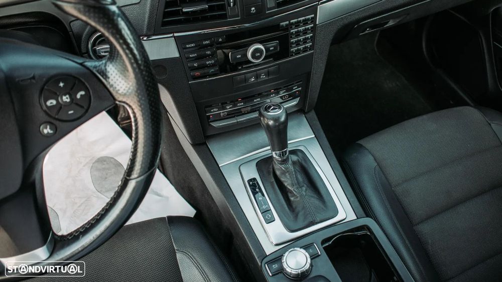 Mercedes-Benz E 250 - 12