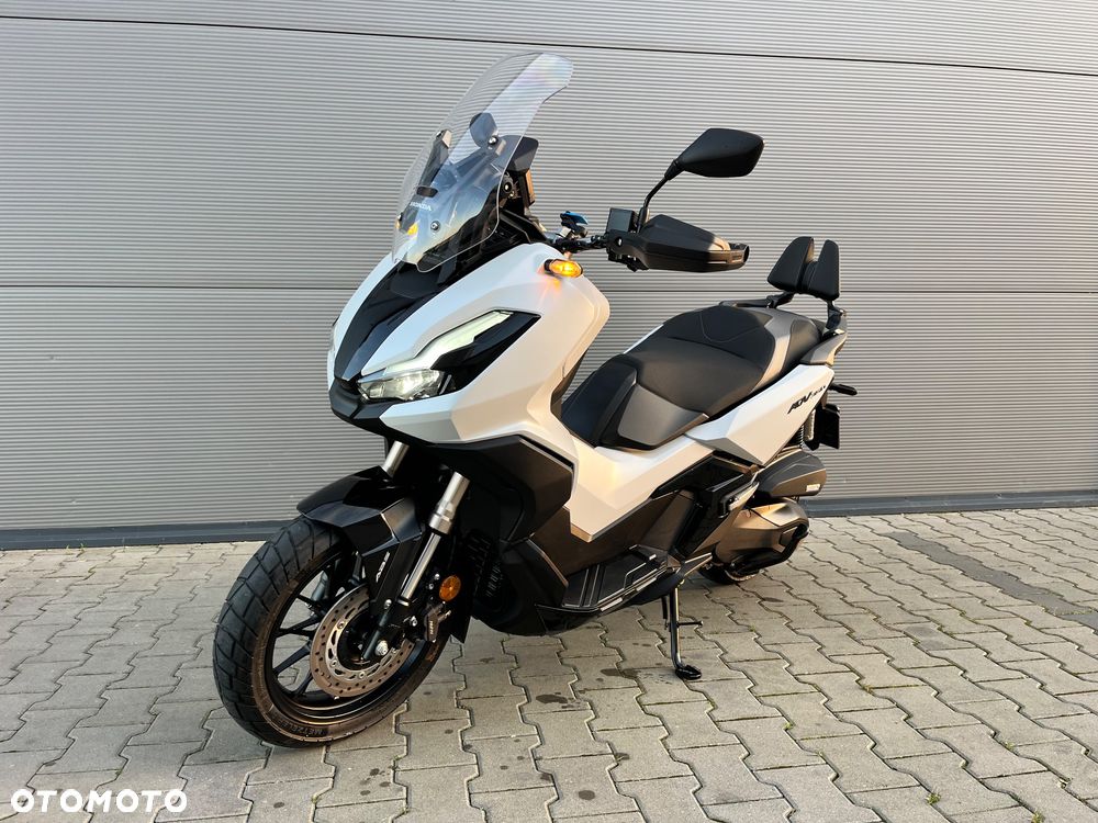 Honda ADV350 - 3