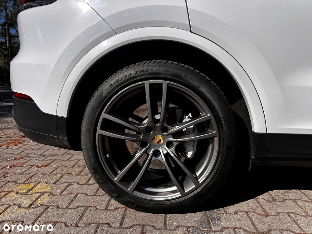 Porsche Cayenne S - 6