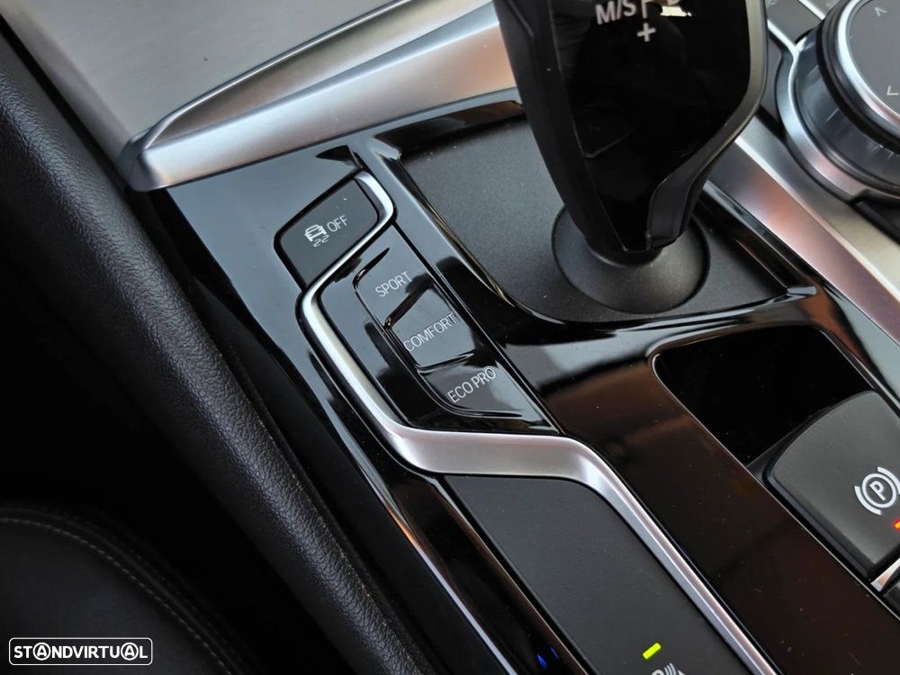 BMW 520 d Line Luxury Auto - 20