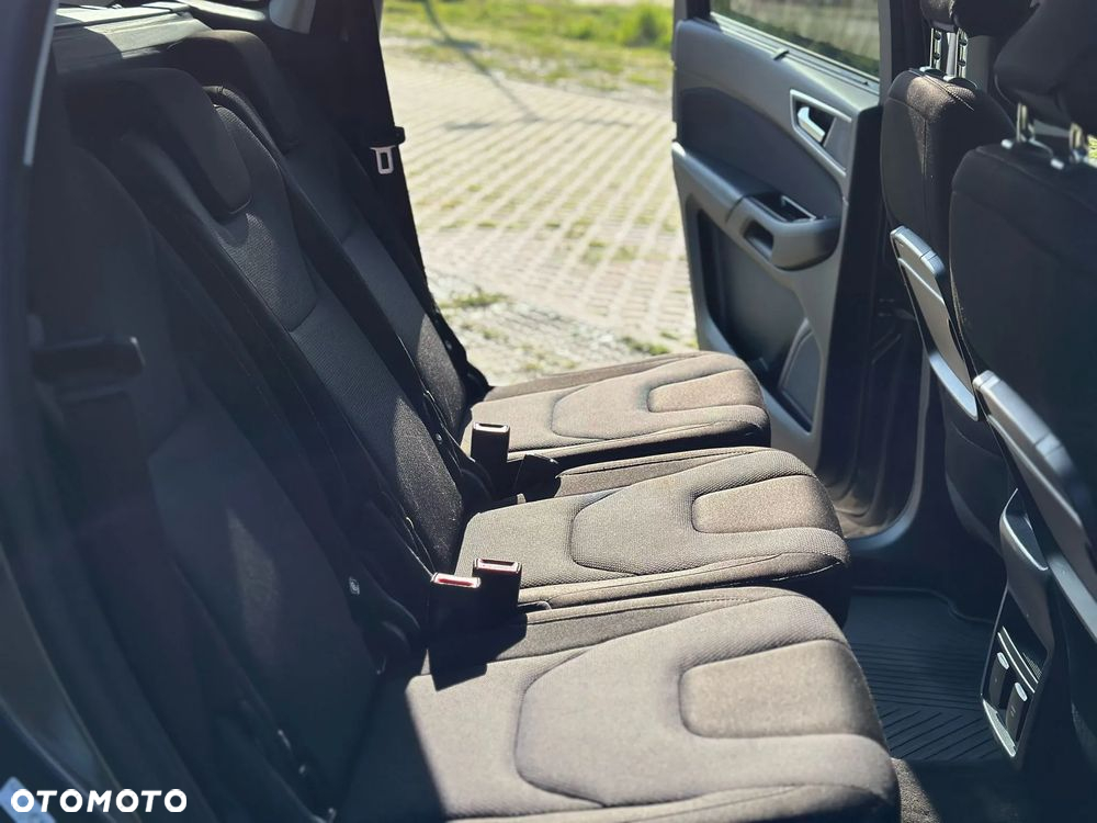 Ford S-Max 2.0 TDCi Titanium PowerShift - 32