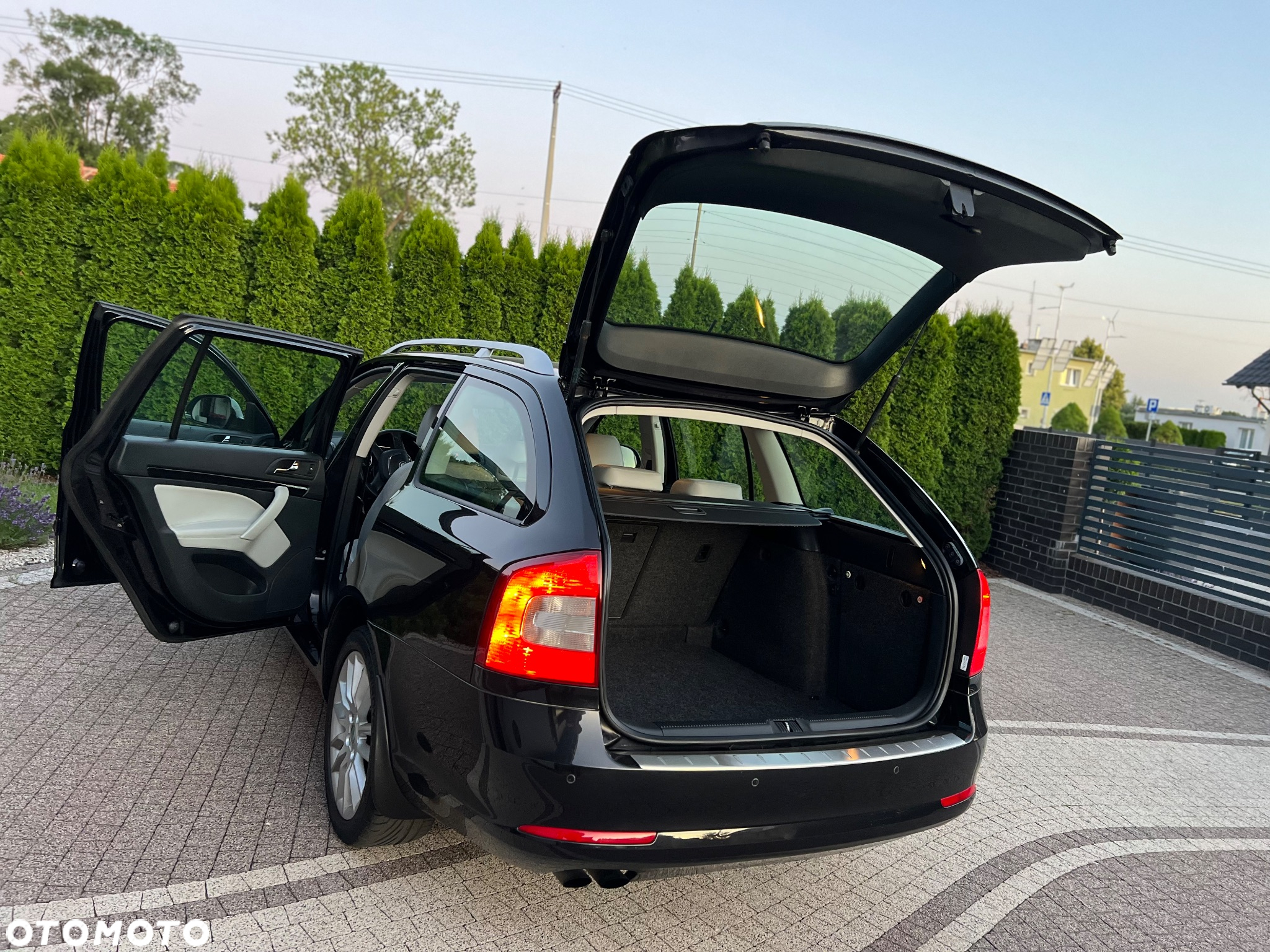 Skoda Octavia 2.0 TDI DPF L&K - 24