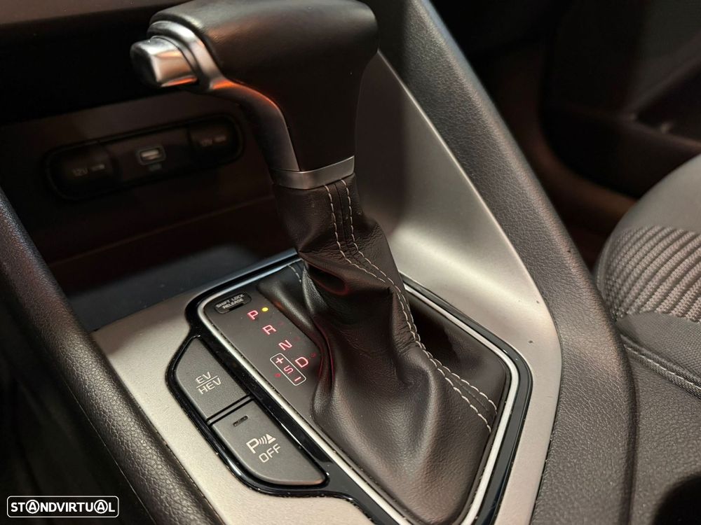 Kia Niro 1.6 GDi PHEV Urban - 10