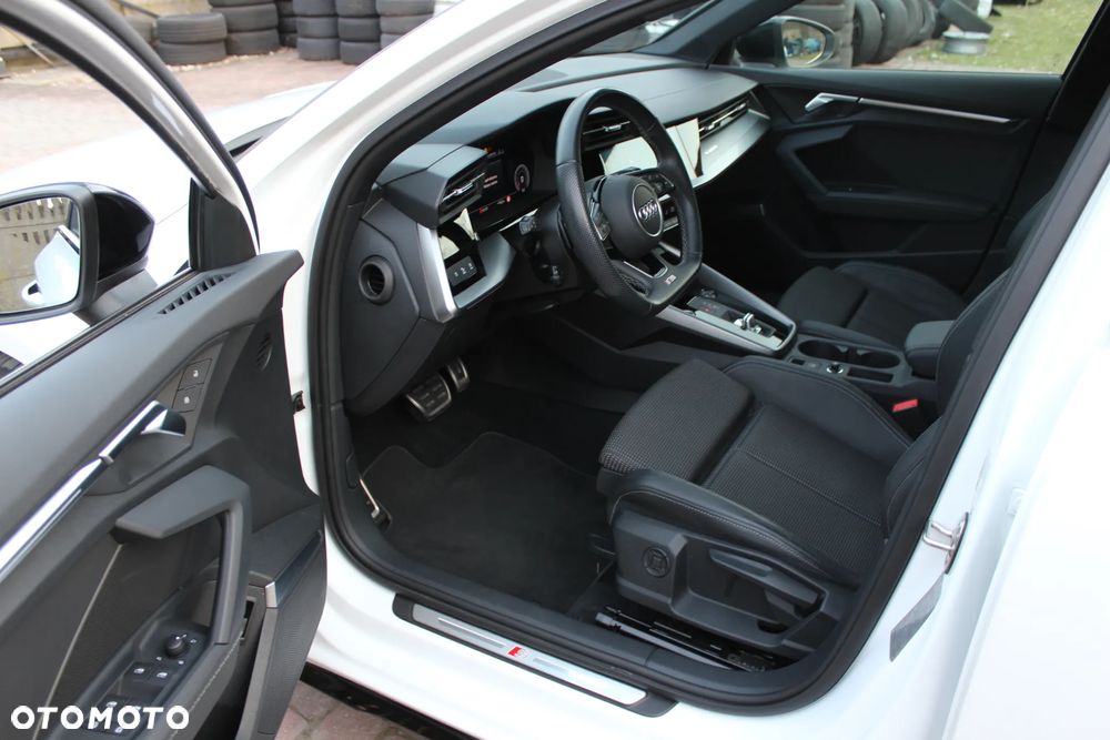 Audi A3 Sportback 35 TDI S tronic S line - 20